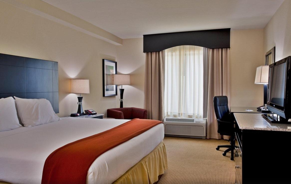 holiday inn express and suites international drive by ihg