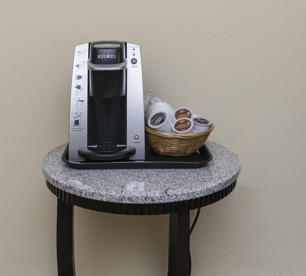 holiday inn express and suites international drive by ihg