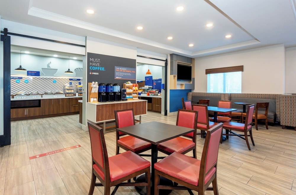 holiday inn express and suites international drive by ihg