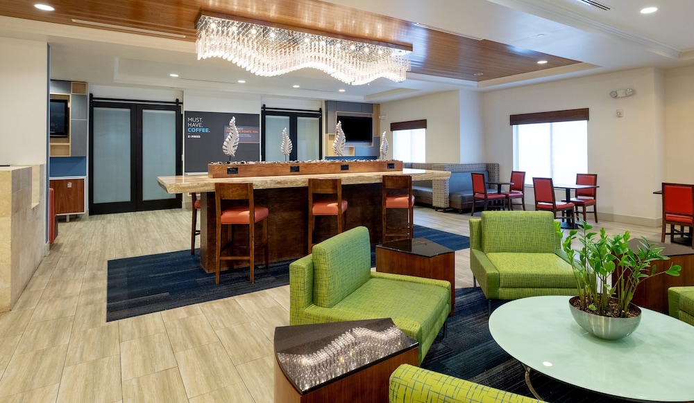 holiday inn express and suites international drive by ihg
