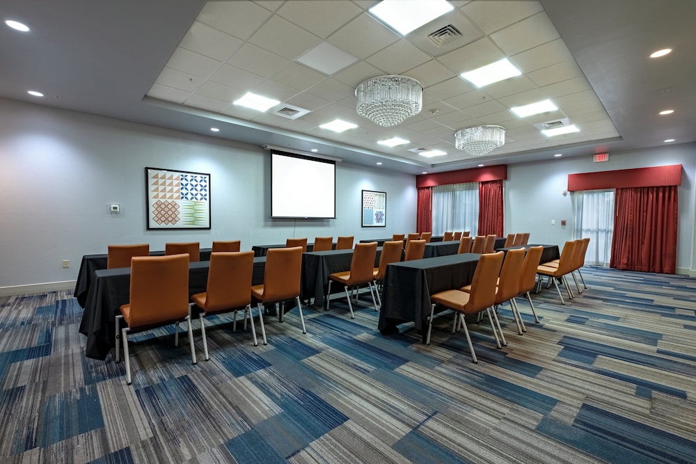 holiday inn express and suites international drive by ihg