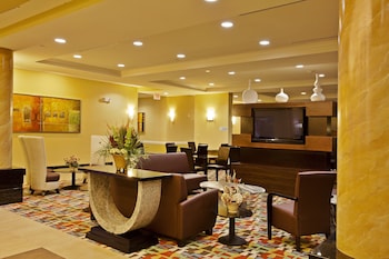 Holiday Inn Express & Suites, International Drive By Ihg,International Drive>>Florida,4 star
