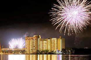 bay lake tower at disneys contemporary resort