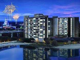 bay lake tower at disneys contemporary resort