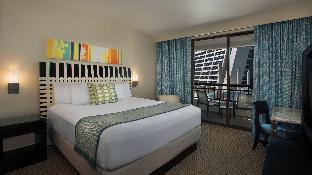 bay lake tower at disneys contemporary resort