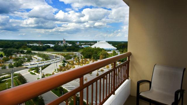 bay lake tower at disneys contemporary resort