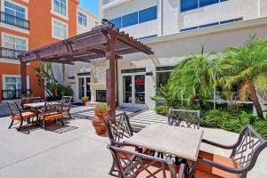 Embassy Suites By Hilton Valencia,Santa Clarita>>Los Angeles,4 star