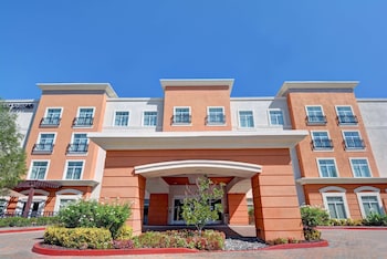 embassy suites by hilton valencia