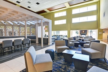 embassy suites by hilton valencia