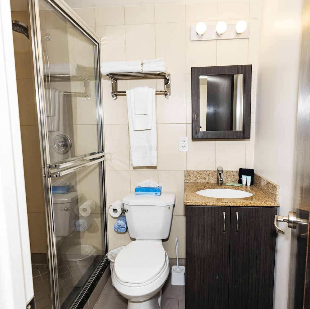 caribbean resort by the ocean