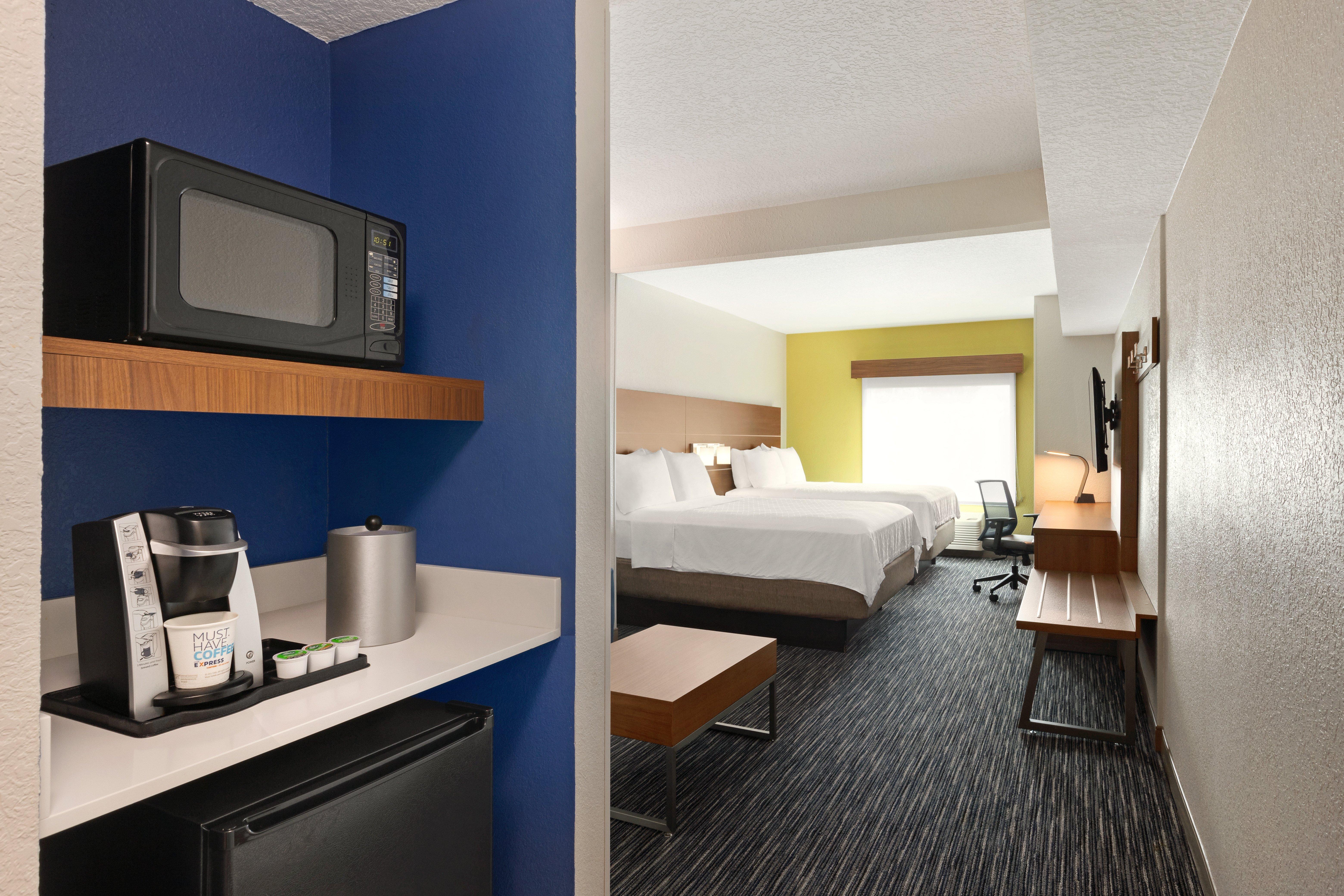 holiday inn express and suites pembroke pines sheridan st by ihg