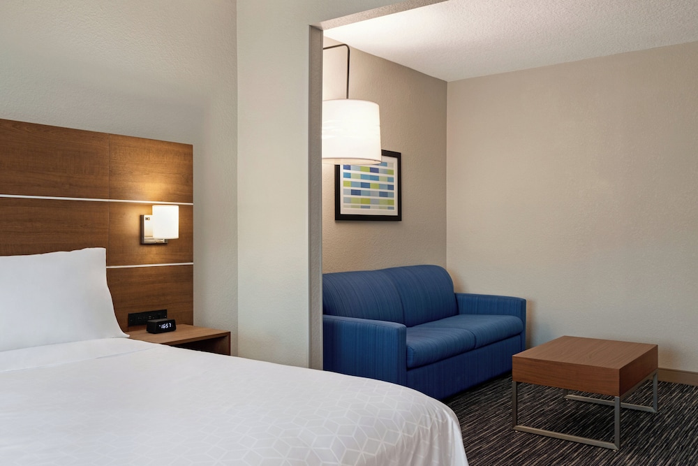 holiday inn express and suites pembroke pines sheridan st by ihg