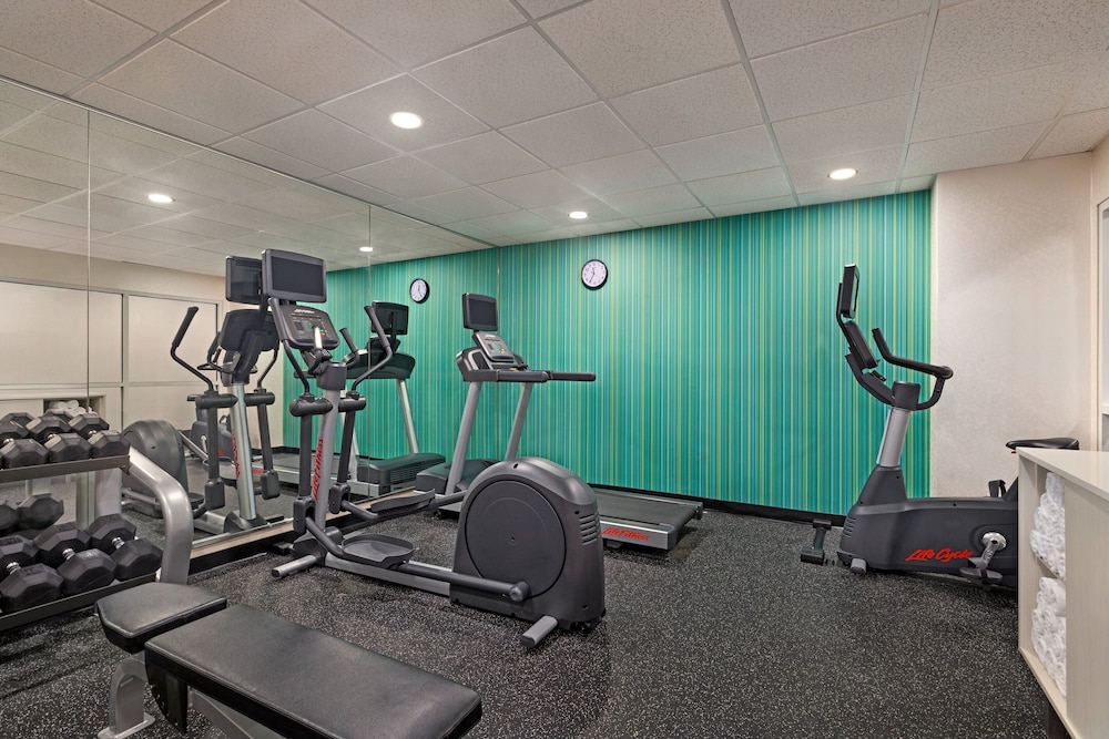 holiday inn express and suites pembroke pines sheridan st by ihg