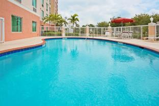 holiday inn express and suites pembroke pines sheridan st by ihg
