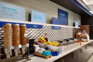 holiday inn express and suites pembroke pines sheridan st by ihg