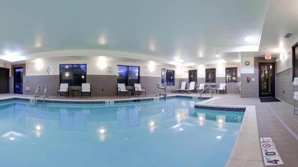 holiday inn express and suites limerick pottstown