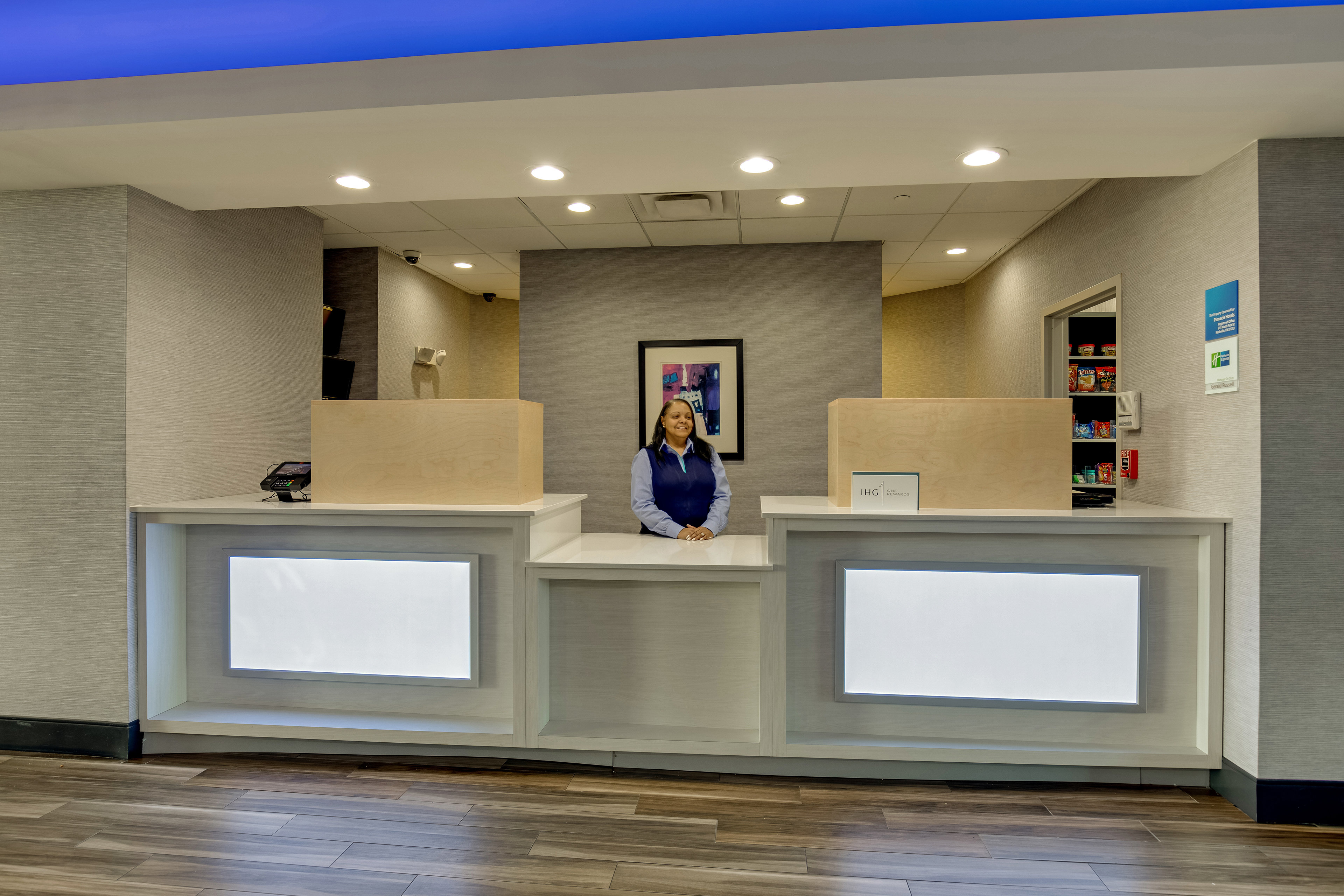 holiday inn express hotel and suites nashville opryland by ihg