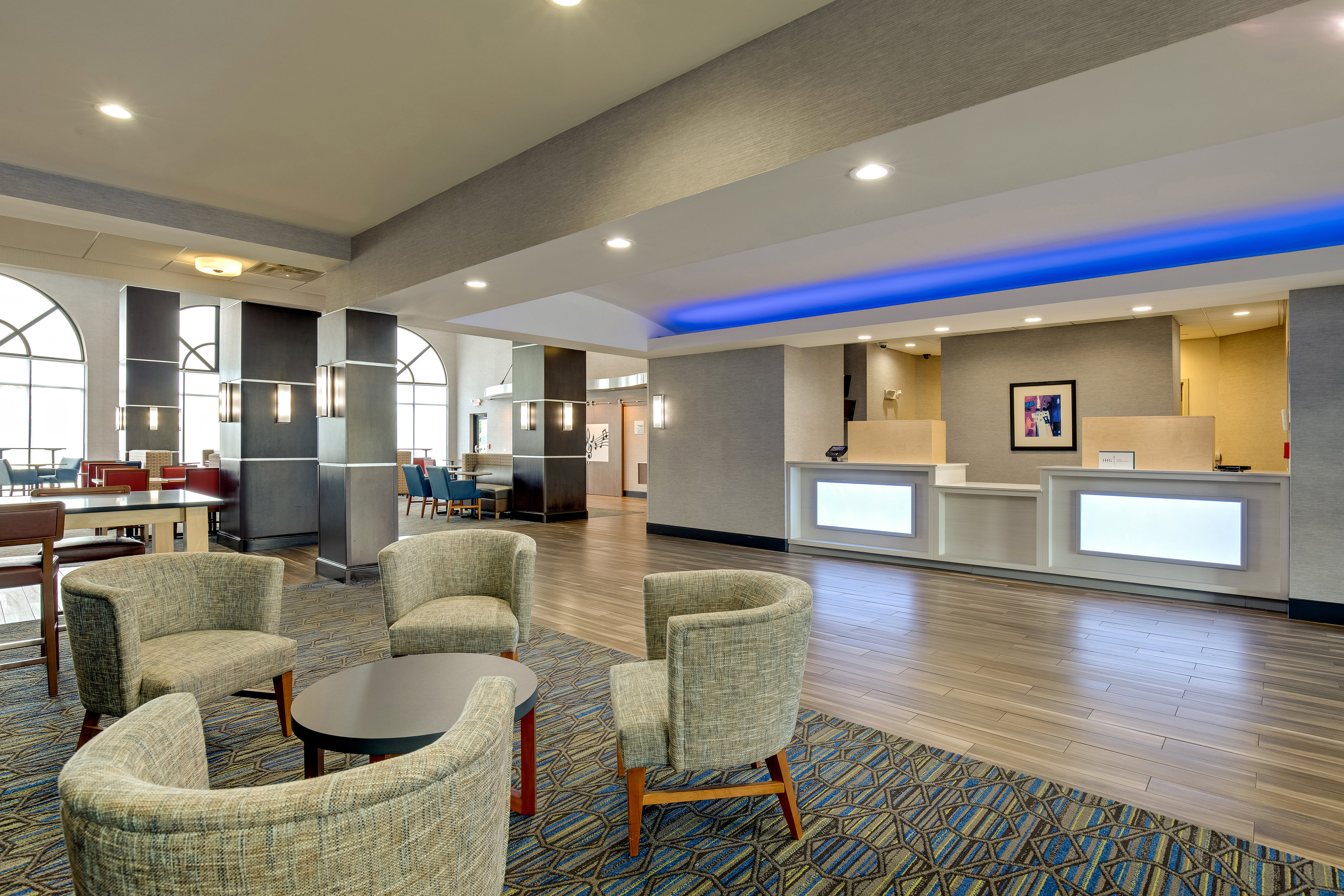 holiday inn express hotel and suites nashville opryland by ihg