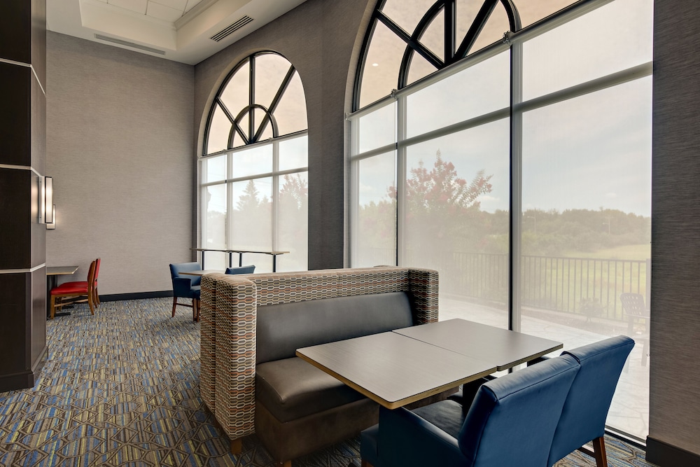 holiday inn express hotel and suites nashville opryland by ihg