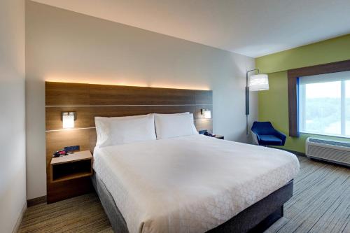 holiday inn express hotel and suites nashville opryland by ihg
