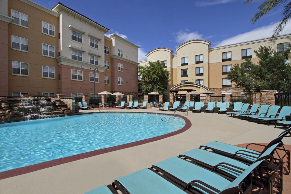 residence inn phoenix glendale sports and entertainment district