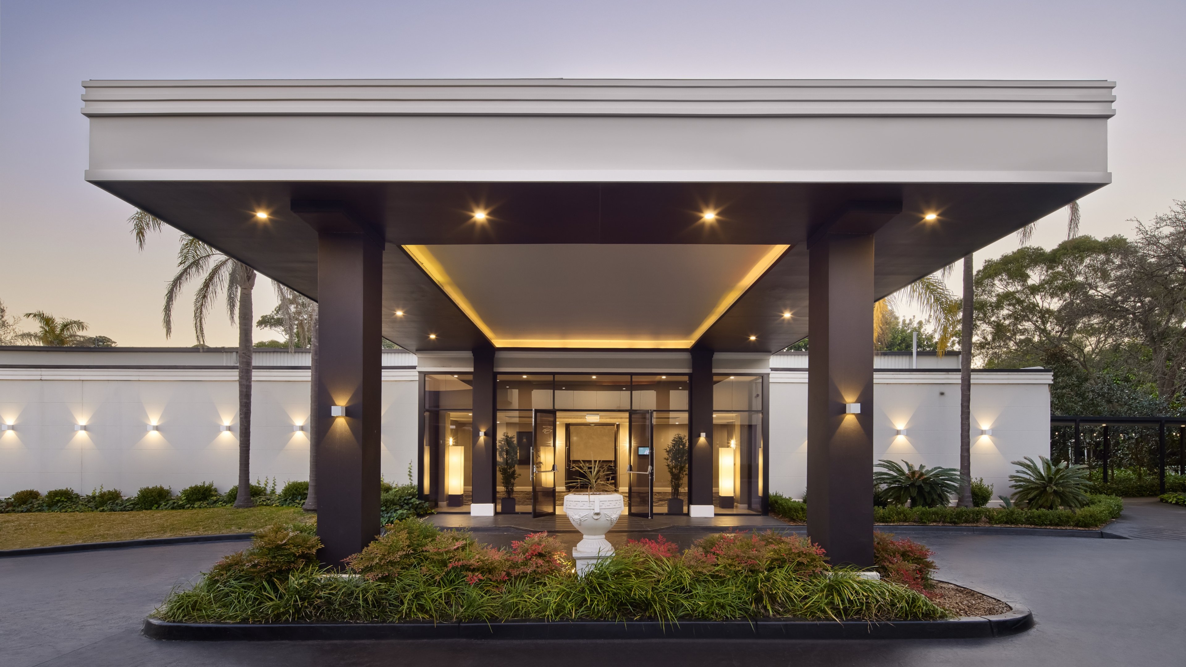 holiday inn warwick farm by ihg