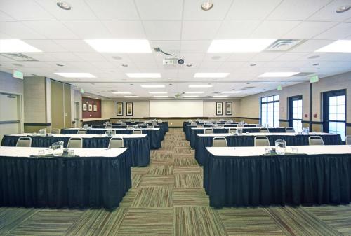 homewood suites by hilton denver intl airport