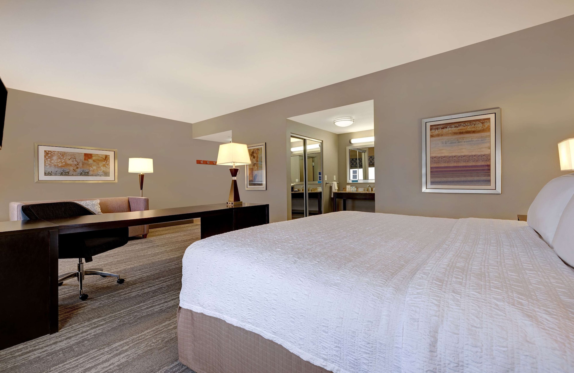 hampton inn and suites tampa northwest oldsmar