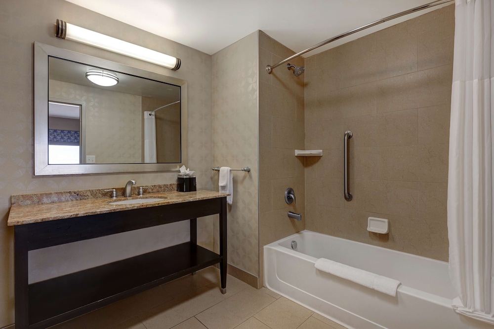 hampton inn and suites tampa northwest oldsmar
