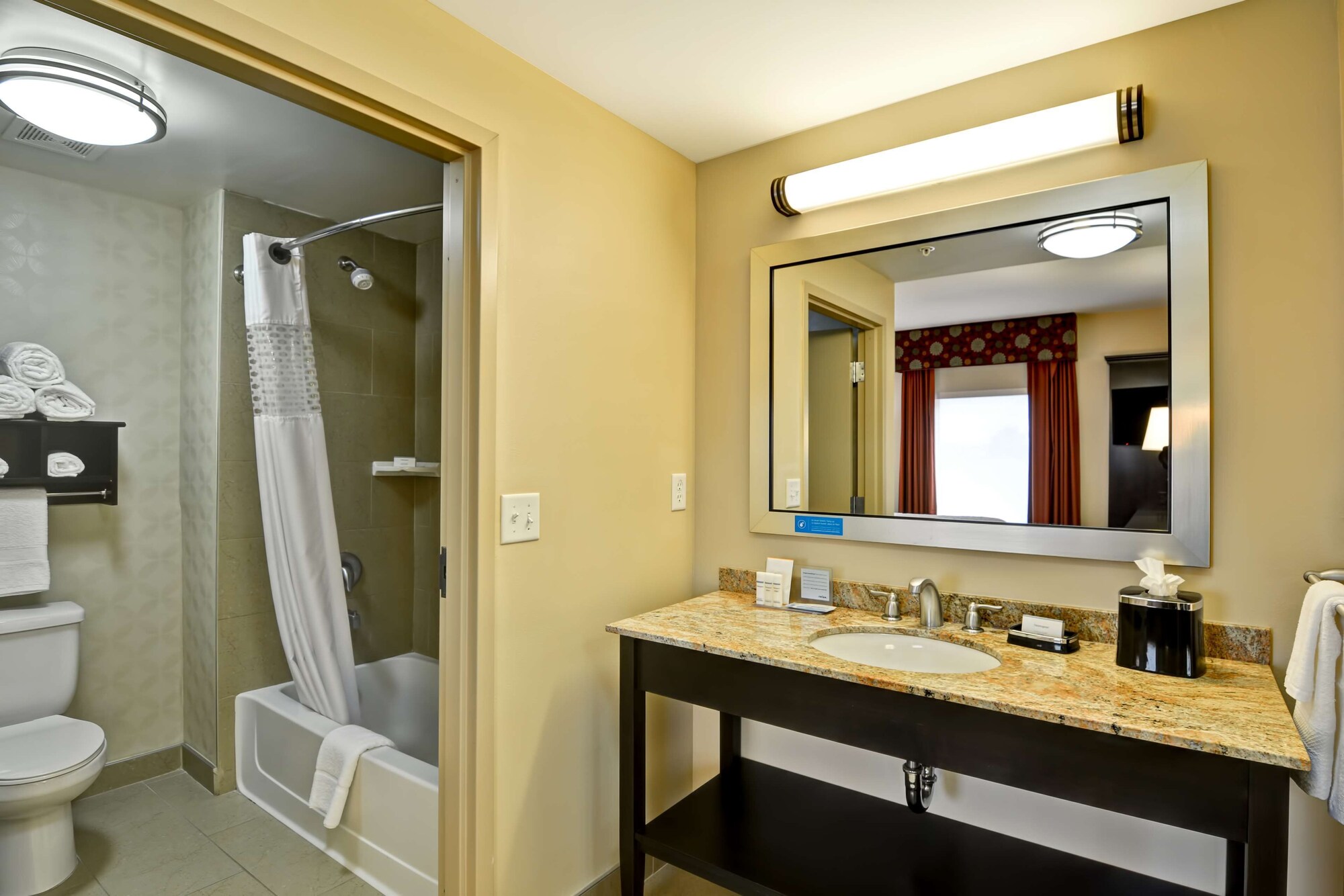 hampton inn and suites tampa northwest oldsmar