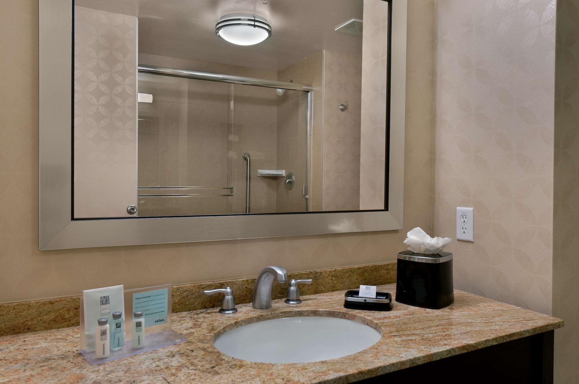 hampton inn and suites tampa northwest oldsmar