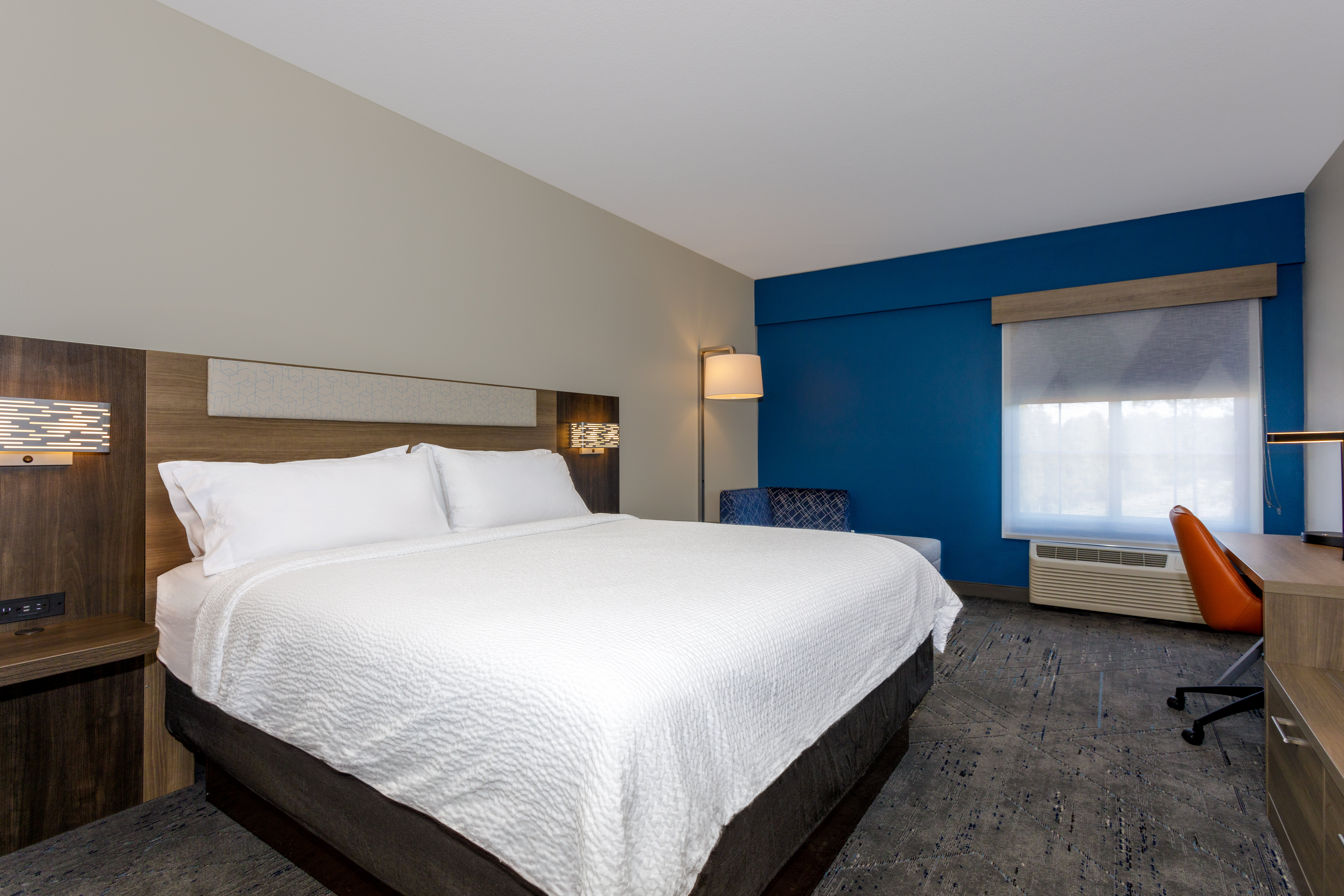 holiday inn express tampa n i 75 university area
