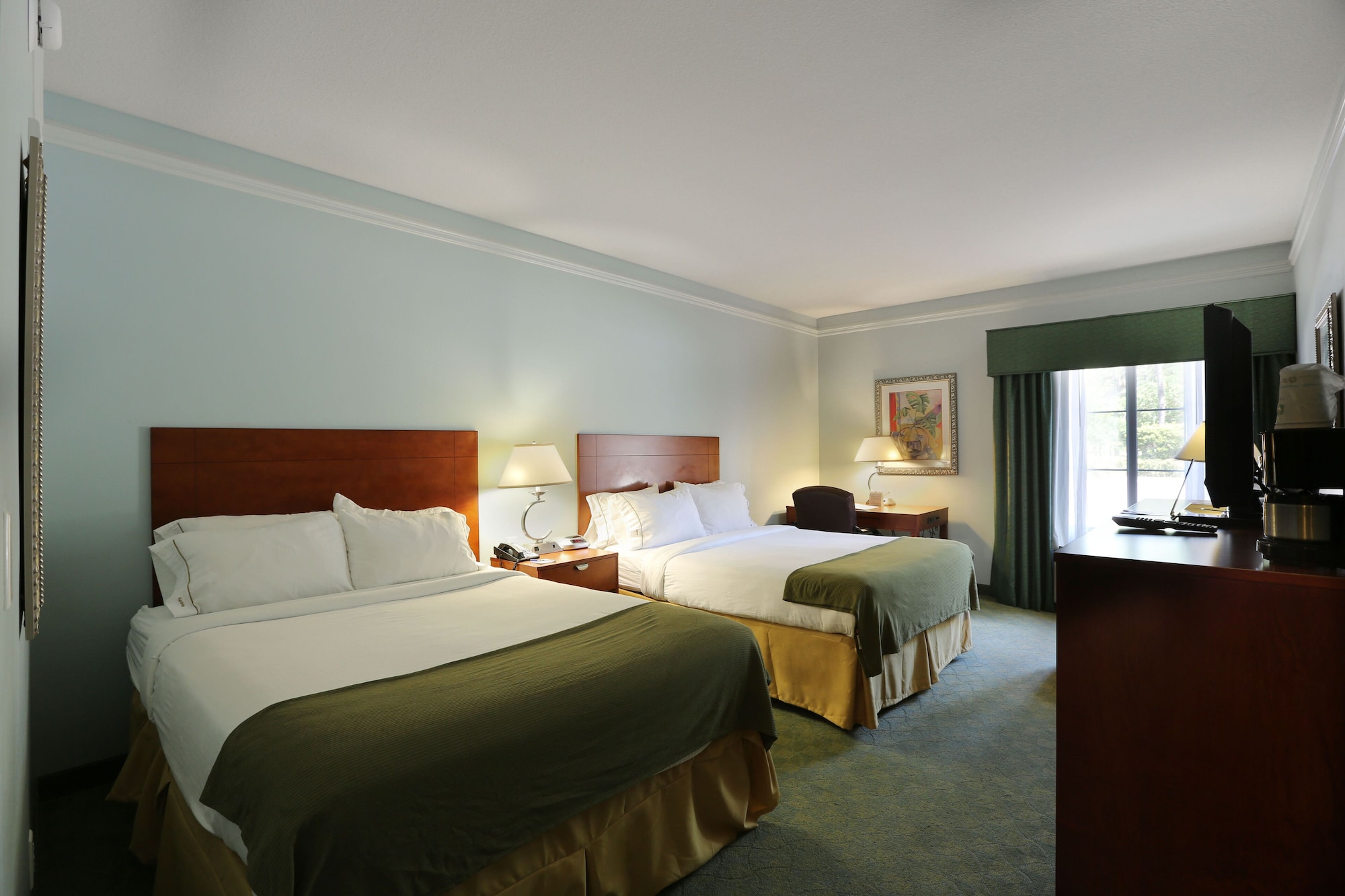 holiday inn express tampa n i 75 university area