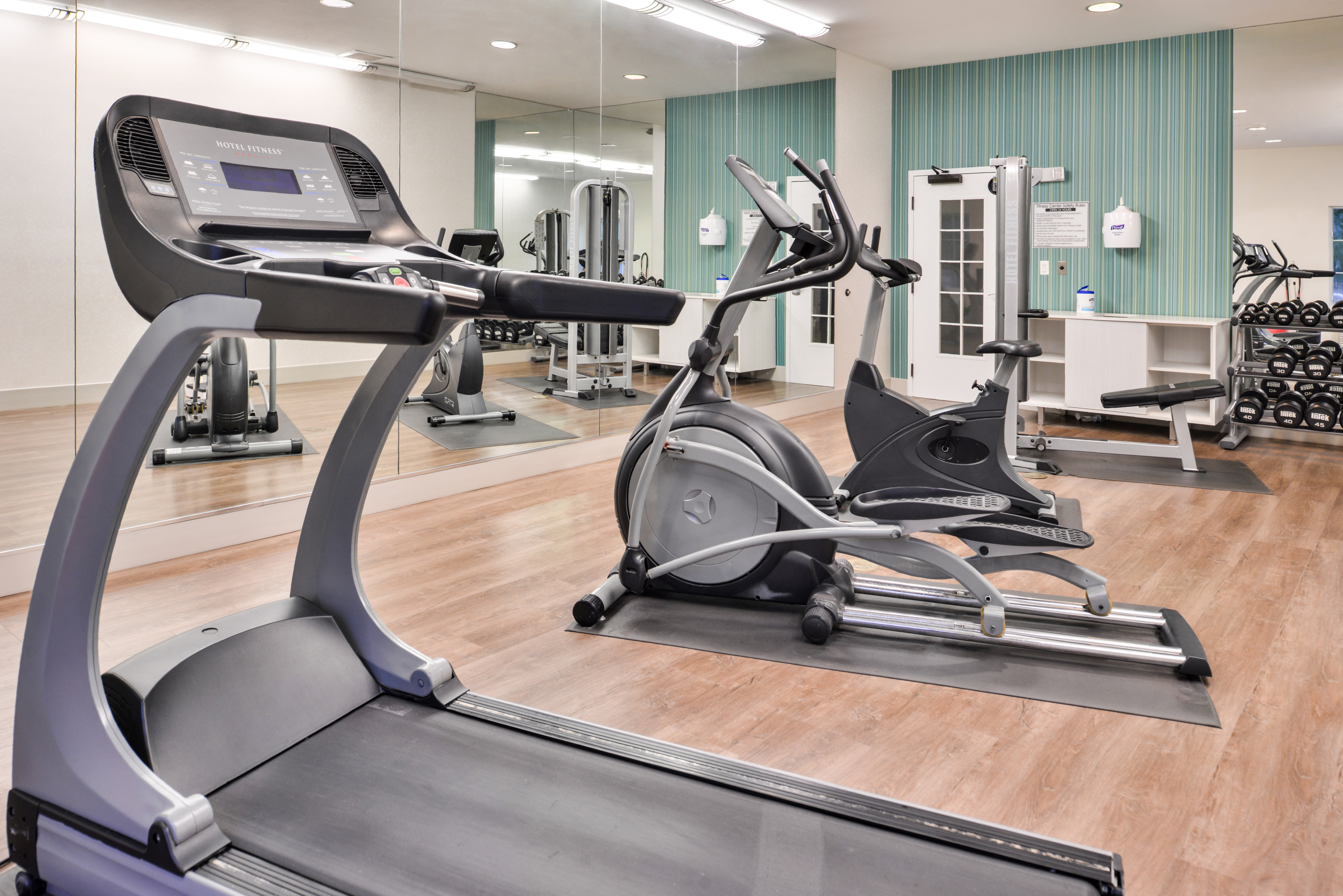 holiday inn express tampa n i 75 university area