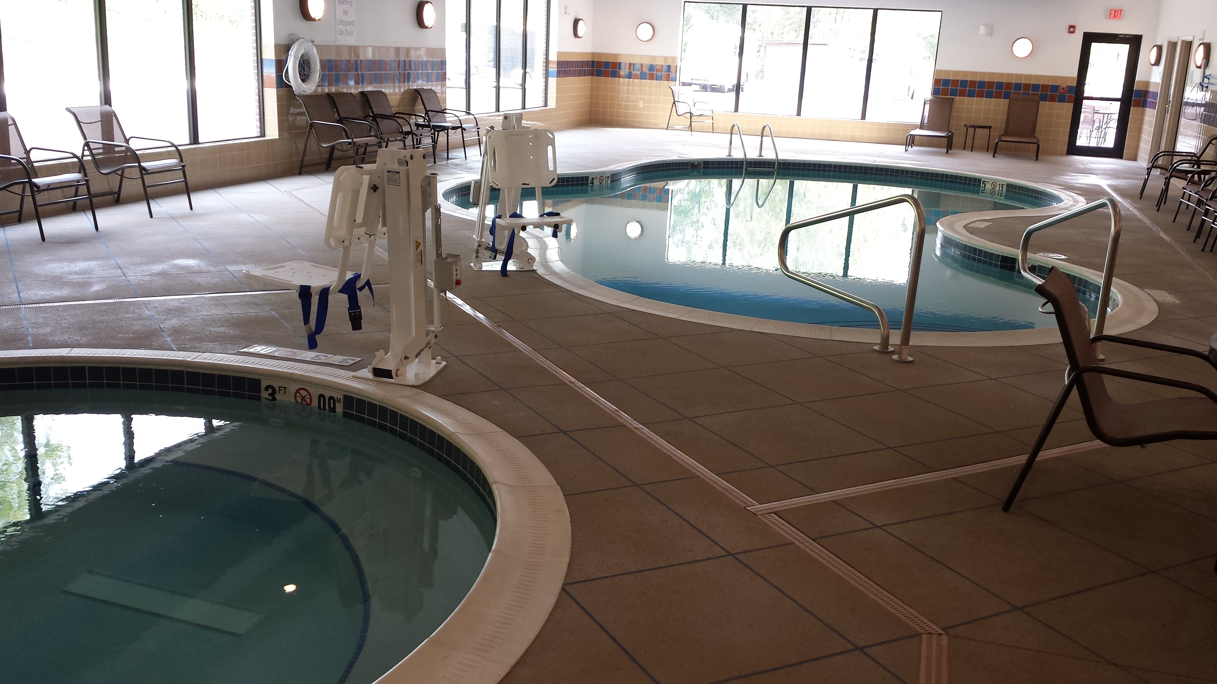 holiday inn express hotel and suites cambridge by ihg