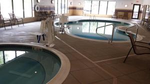 holiday inn express hotel and suites cambridge by ihg
