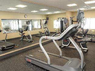 holiday inn express hotel and suites cambridge by ihg