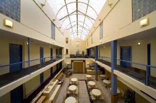 Madison Capital Executive Apartments,Canberra>>Braddon,4 star