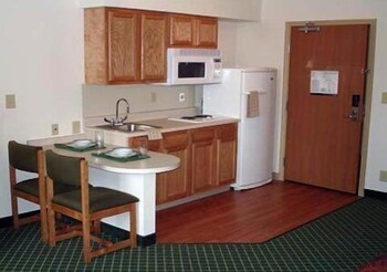 birch hill suites dayton wp afb