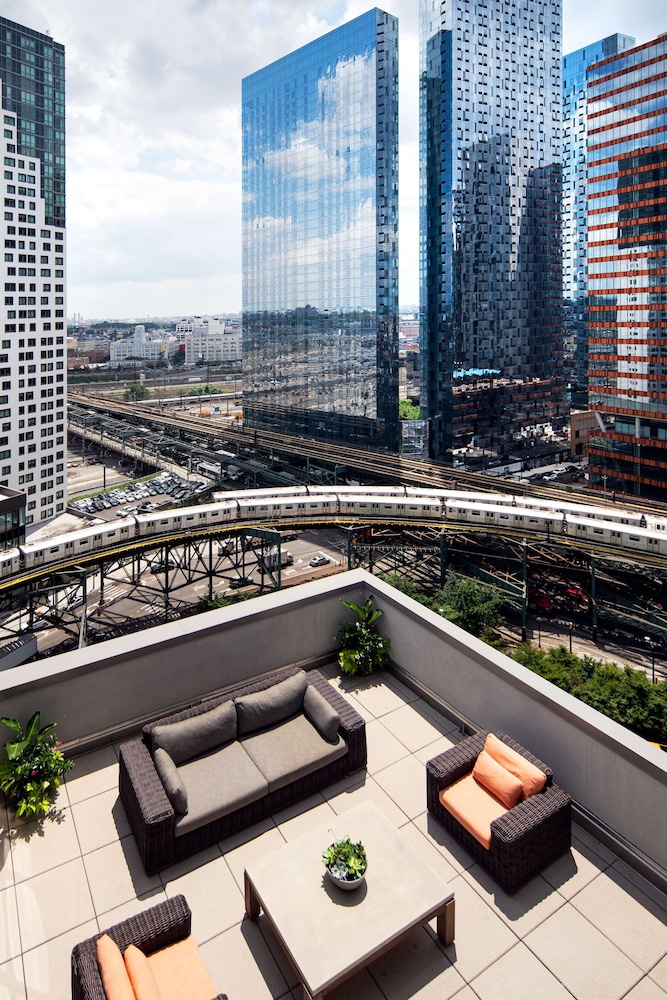 hilton garden inn long island city new york