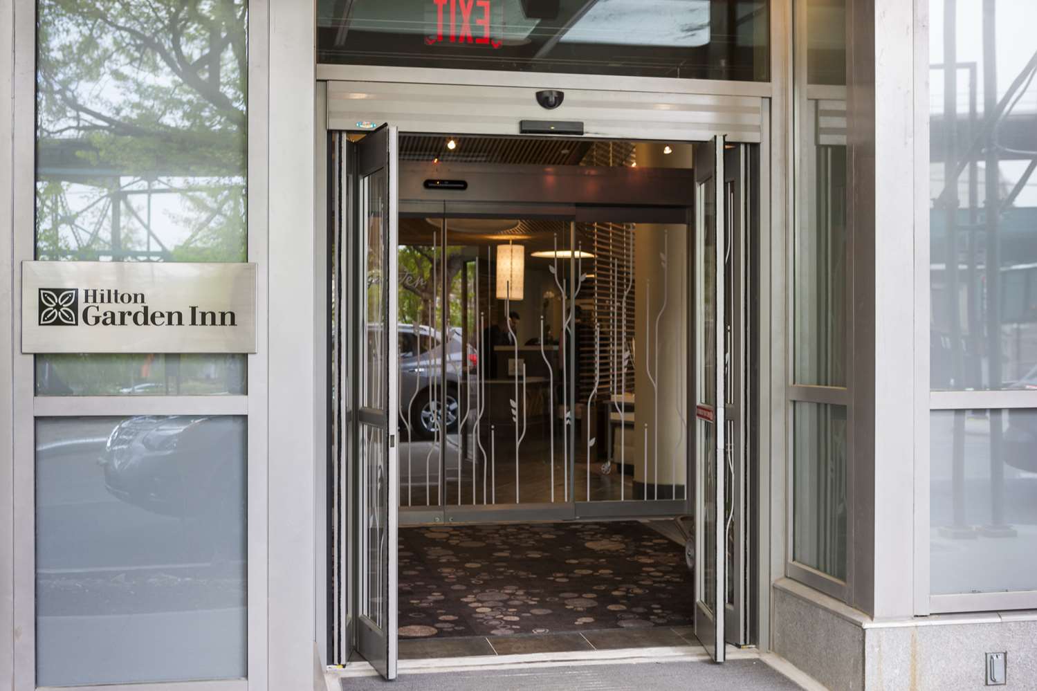 hilton garden inn long island city new york