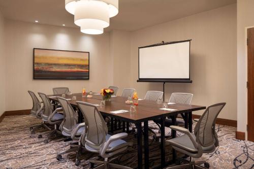 hilton garden inn long island city new york