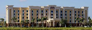 hampton inn and suites fort myers colonial blvd