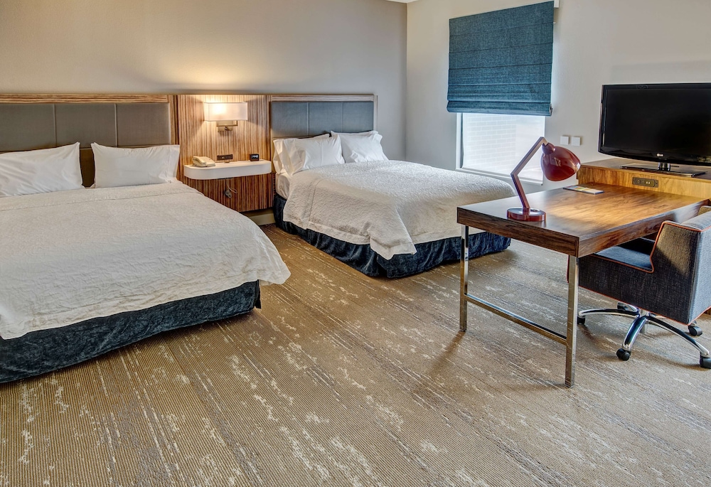 hampton inn and suites fort myers estero fgcu