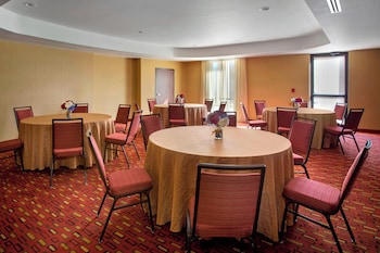 courtyard by marriott paramus