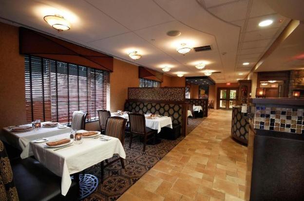 clinton inn hotel and event center