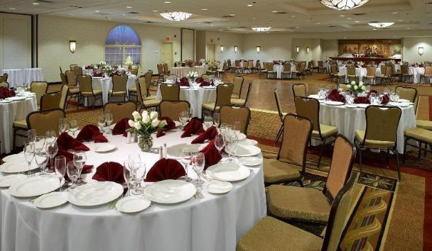 clinton inn hotel and event center