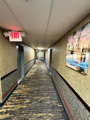 townhouse inn and suites