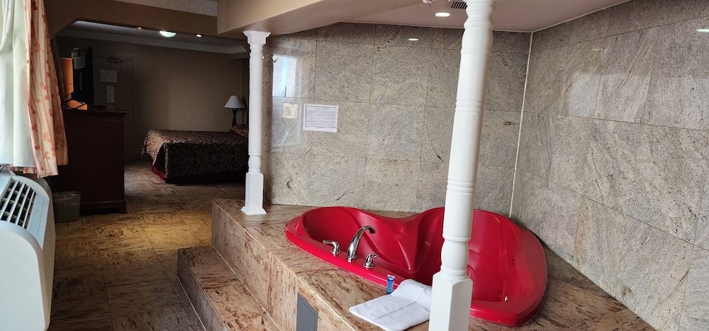 townhouse inn and suites