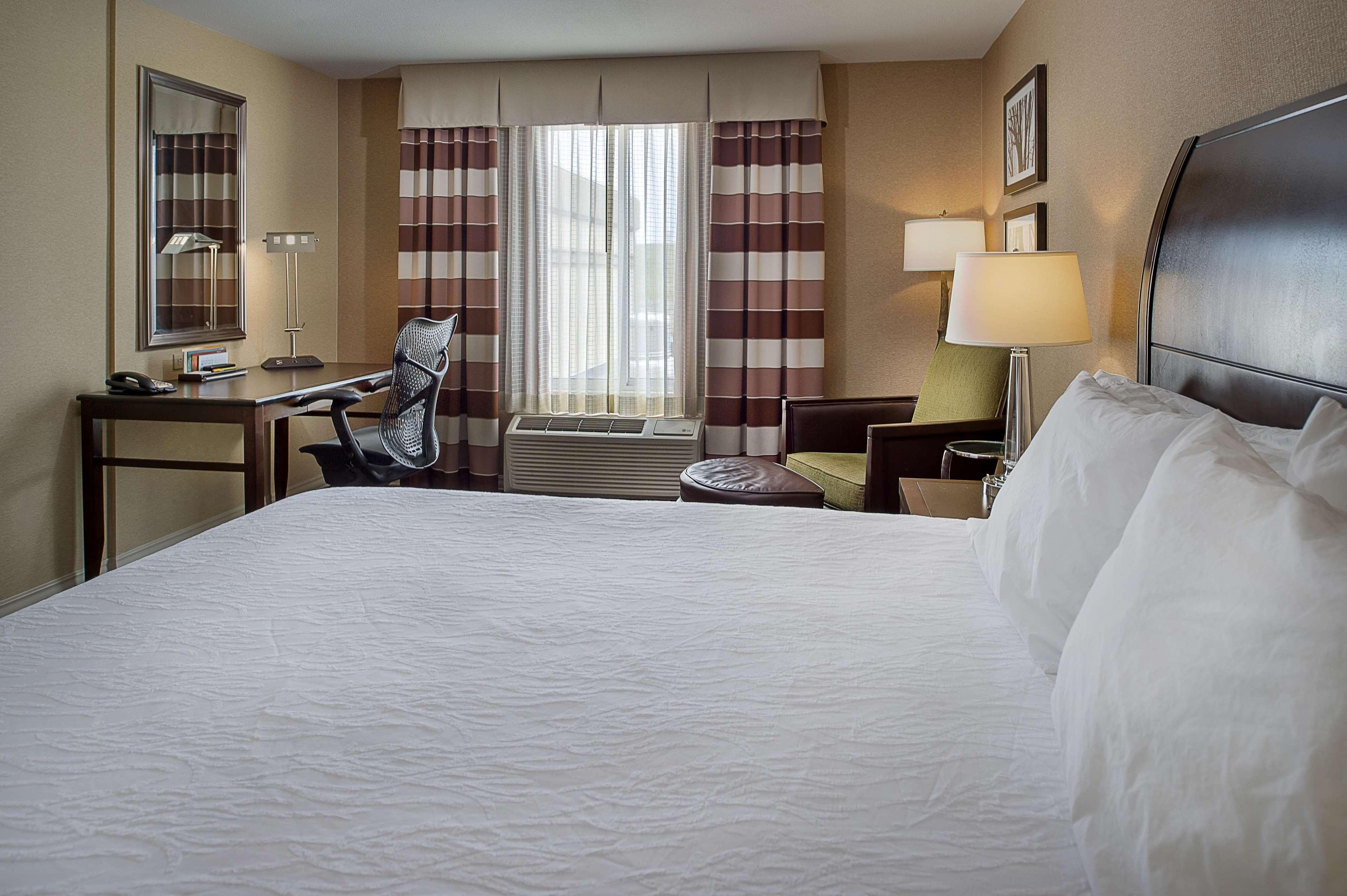 hilton garden inn st louis airport